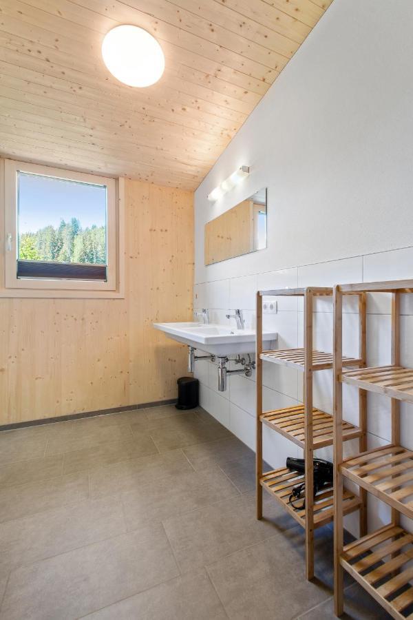 Haus Berghof Bed & Breakfast Schröcken Екстериор снимка