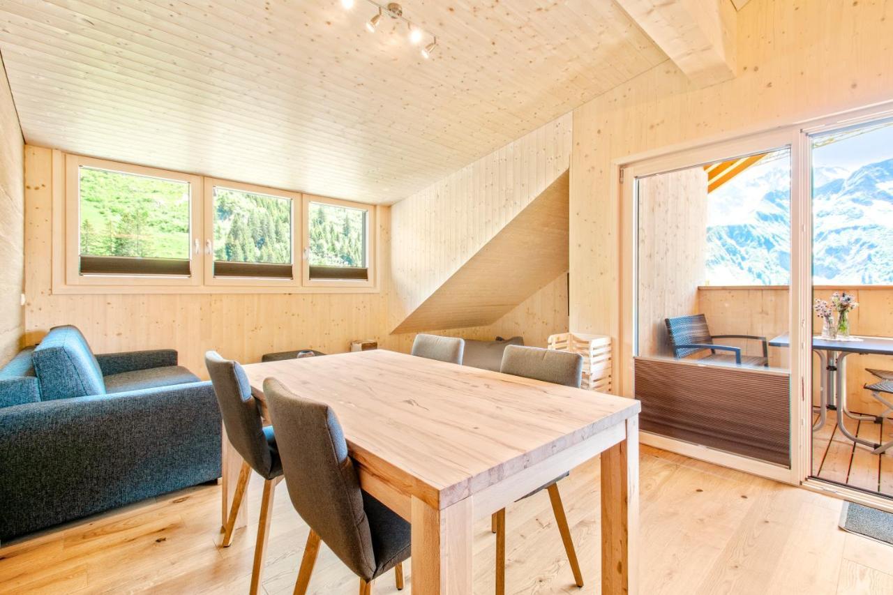 Haus Berghof Bed & Breakfast Schröcken Екстериор снимка