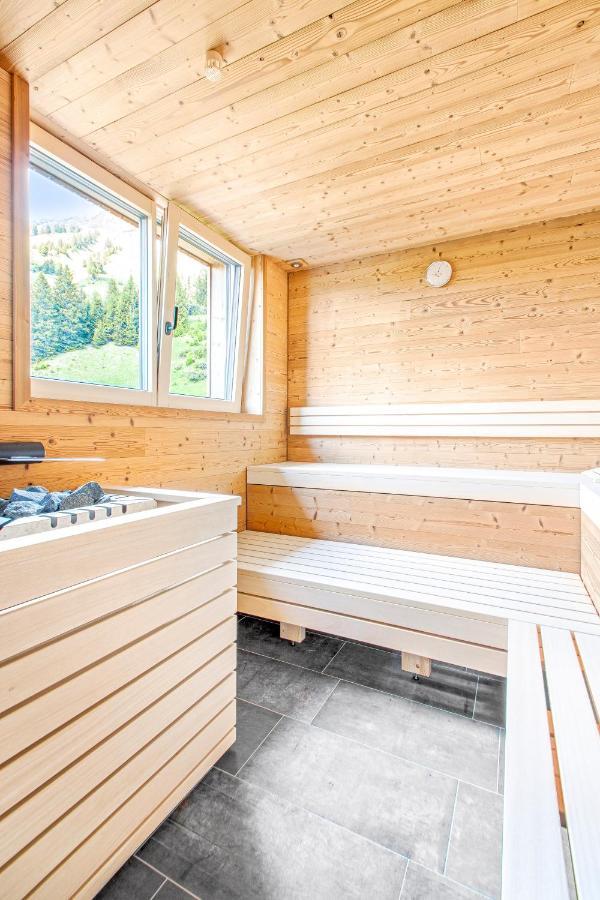 Haus Berghof Bed & Breakfast Schröcken Екстериор снимка